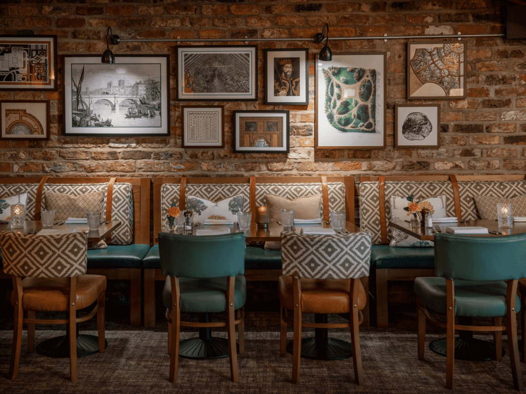 Contract hotel furniture in bar, lounge, and dining areas at a city hotel, showcasing style, comfort, and quality.