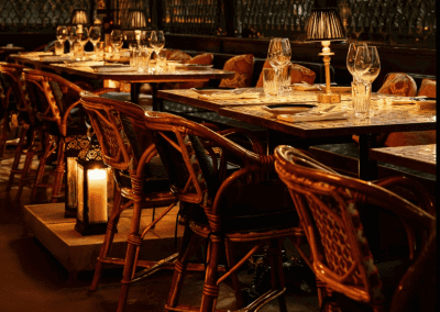 Bespoke curtains and soft furnishings for this restaurant interior, featuring luxurious fabrics and elegant design details that enhance the restaurant’s sophisticated atmosphere.