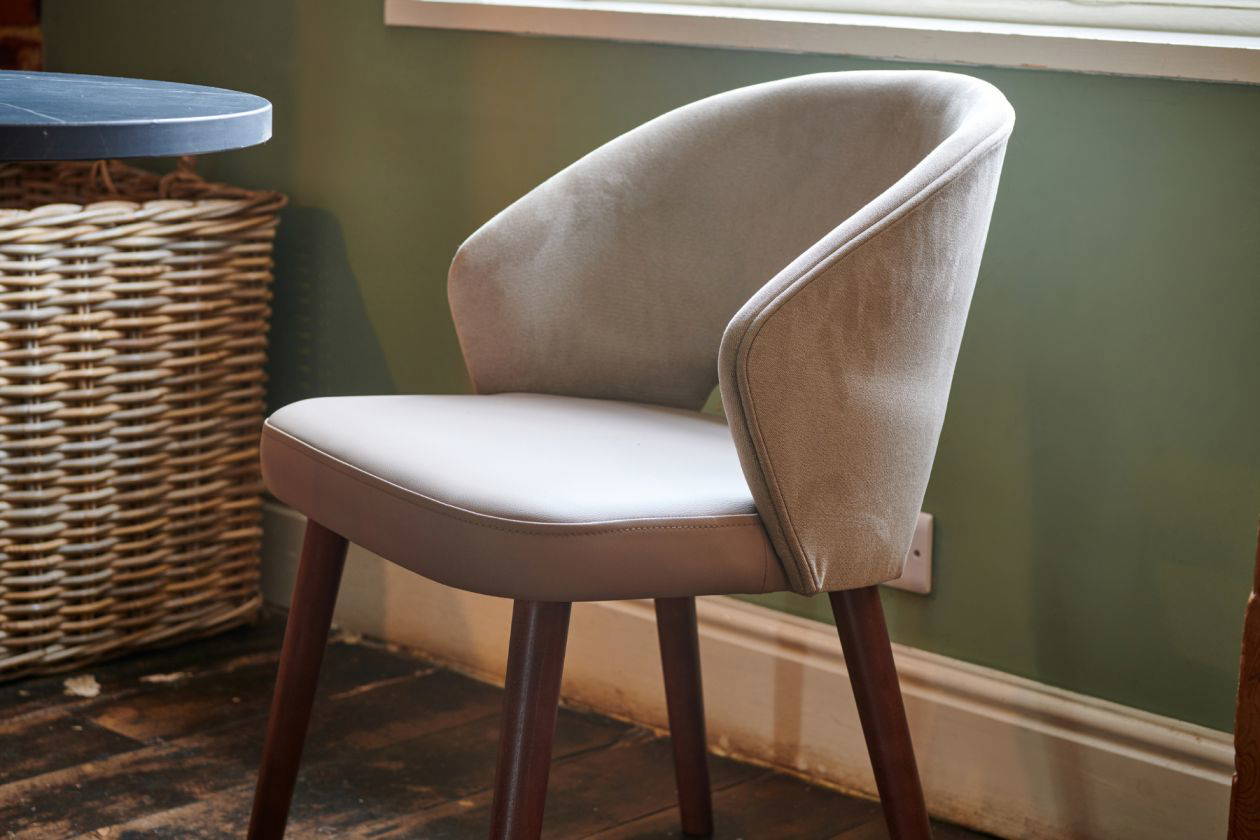 Product image of the Harper collection