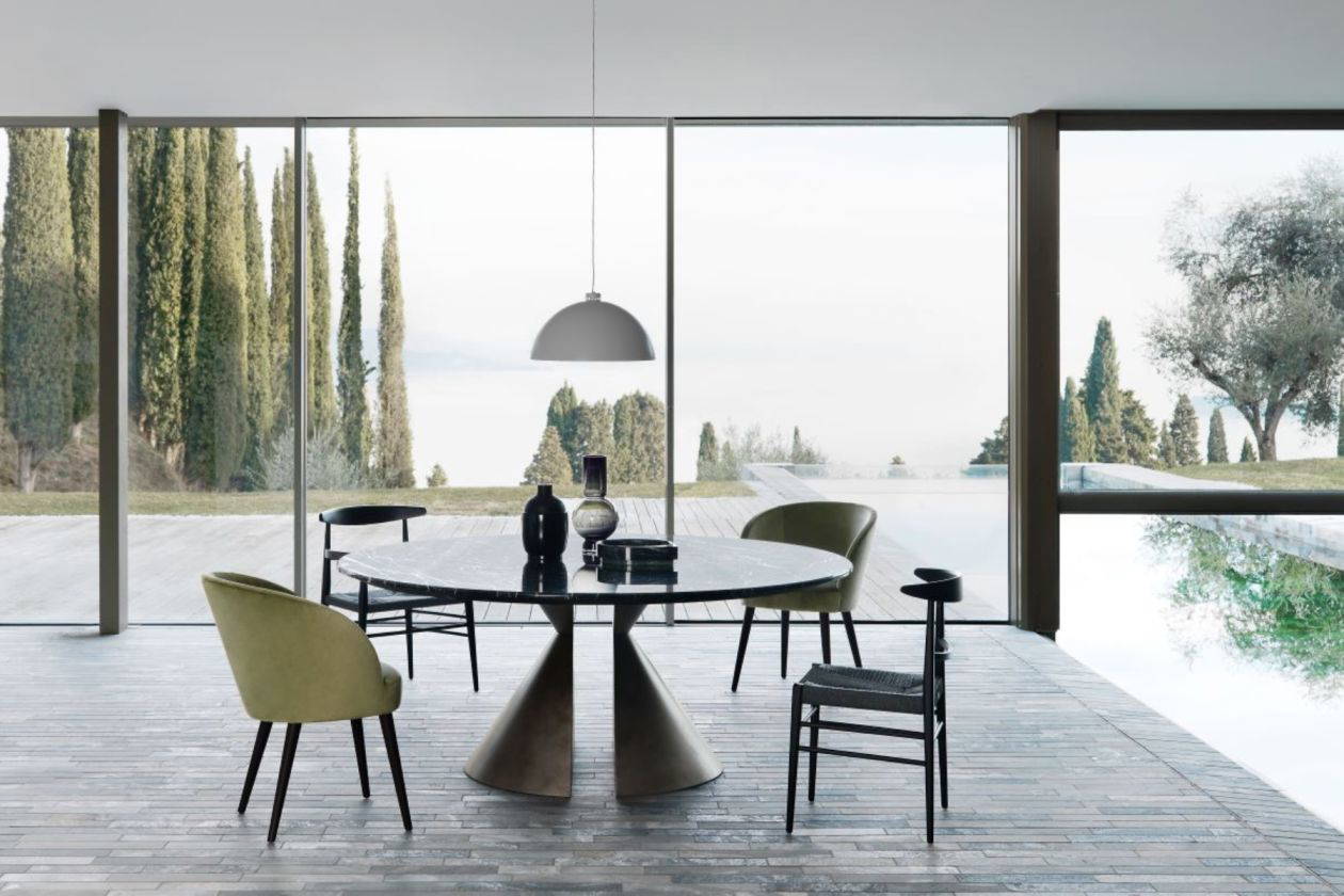 Product image of the Silla collection